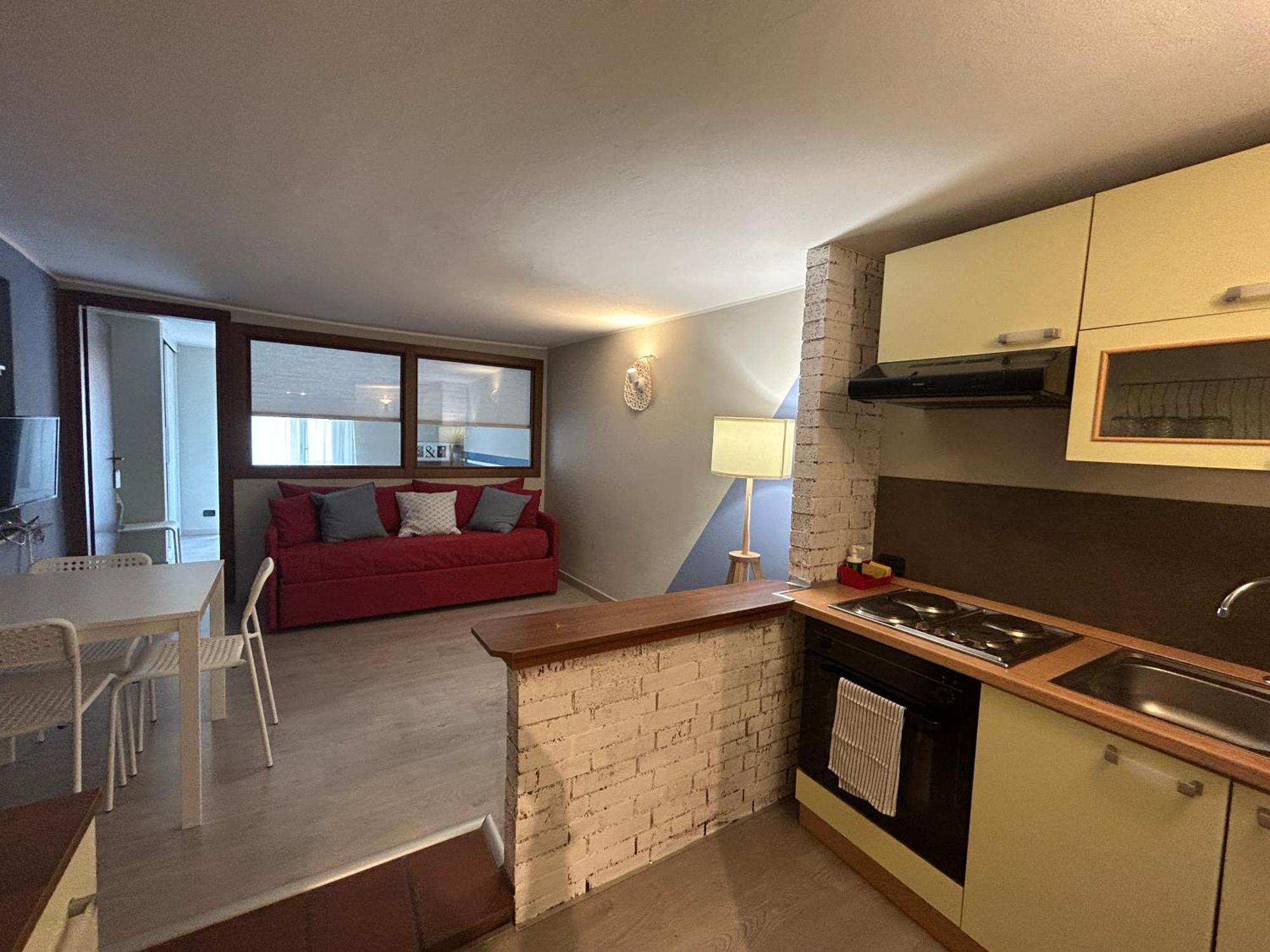 Alessandro 82 - Immobili E Soluzioni Rent Бергамо Экстерьер фото